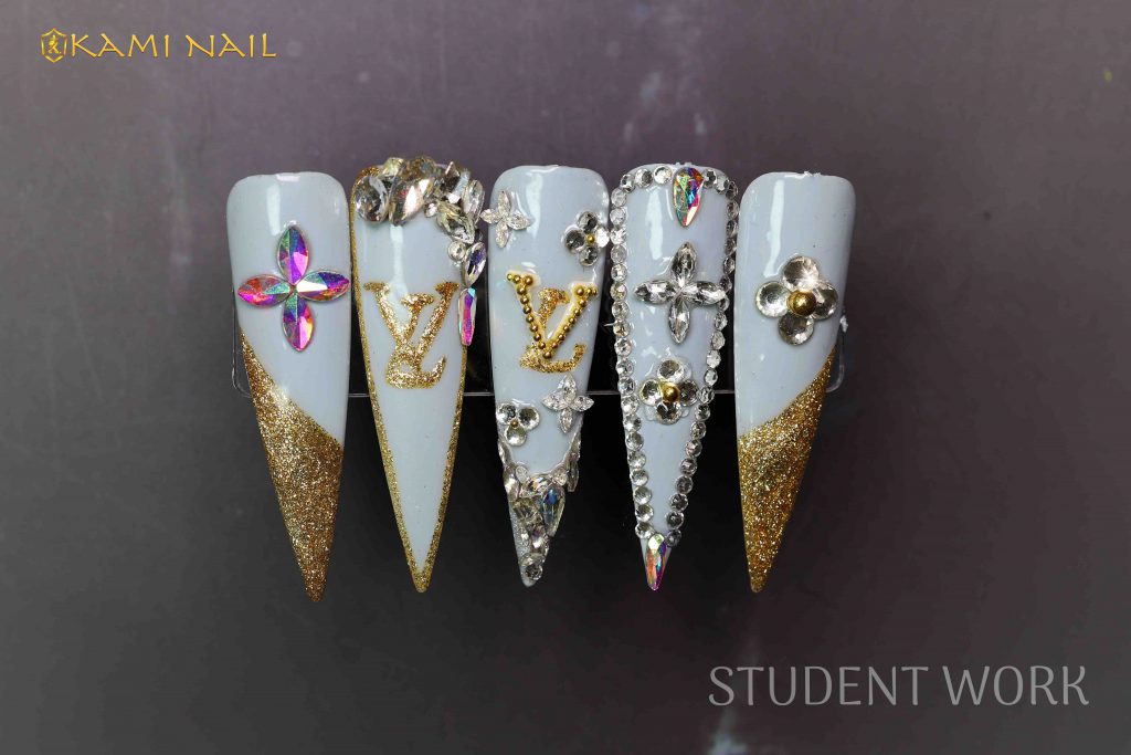Mẫu thực hành Bling bling của học viên Kami